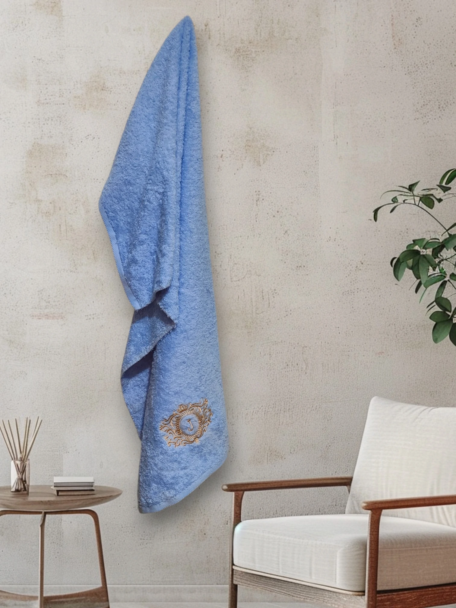 Premium Embroidered Cotton Bath Towel – Letter J
